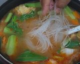 Foto langkah ke 3 dari resep Tom yum Seafood ala Rumahan.