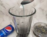 Foto langkah ke 2 dari resep Es Telang Pepsi.