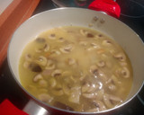 Foto del paso 3 de la receta: Risotto de setas, champiñones y parmesano