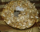 A picture of step 2 of Roasted pumpkin seeds.
