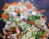 Foto del paso 7 de la receta: Fideos orientales agridulces con tofu