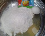 A picture of step 1 of Banana Doughnuts.