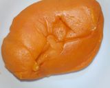 Hình bước làm 3 của món Cuốn Phô mai cam Chiên Giòn