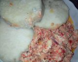 A picture of step 1 of Yam and egg sauce.