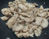 Ázsiai stílusú brokkolis-sárgarépás csirkemell recept fázis 10 fotója