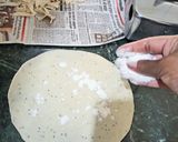 सूजी मैदा की नमकीन मठरी कुरकुरी रेसिपी चरण 4 फोटो