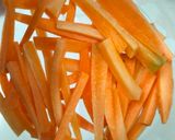 Foto langkah ke 2 dari resep Tumis Buncis Sosis.