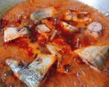 Hình bước làm 4 của món Cá chỉ vàng (cá ngân) kho cà