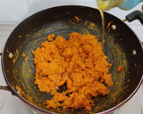ஆரஞ்சு வண்ண கேரட் அல்வா ரெசிபி ஸ்டேப் 4 புகைப்படம்