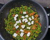 A picture of step 7 of Radish pod paneer masala.