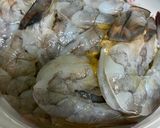 รูปขั้นตอนการทำที่ 1 ของ ต้มยำกุ้งแบบใหม่แบบสับ