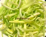 芹菜炒蝦仁 / 簡單年菜 / 家常菜的食譜步驟1照片