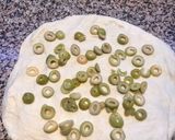 Foto del paso 5 de la receta: Pan trenzado con aceitunas