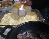 Foto del paso 5 de la receta: Pizza masa de coliflor con cerdo, piña, palmitos y queso