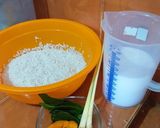 Foto langkah ke 1 dari resep Tumpeng Nasi Kuning.
