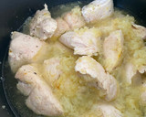 Foto del paso 3 de la receta: Solomillo de pavo en pepitoria con champiñones y patatas