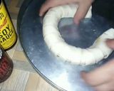 A picture of step 10 of Puff chicken bread.