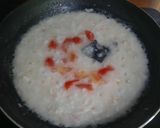 Foto langkah ke 4 dari resep MPASI 6+ Bubur udang tomat.