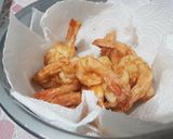 รูปขั้นตอนการทำที่ 1 ของ กุ้งคั่วไข่เค็ม