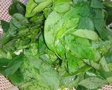 Hình bước làm 1 của món Canh rau ngót thịt bò bằm