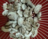 মাশরুমের তরকারি (mushroom curry recipe in bengali) রেসিপির ধাপ 1 ছবি