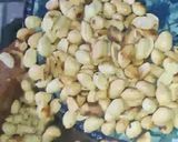 A picture of step 5 of Roasted Spicy Peanuts 🥜🥜.