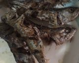 Foto langkah ke 2 dari resep Kembung balado petei.