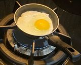 Foto langkah ke 5 dari resep Chicken Thai Basil with Sunnyside Egg🍳.