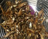 Foto langkah ke 1 dari resep Tumis Pare dan Ikan Teri.