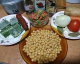 Foto del paso 1 de la receta Potaje de garbanzos y espinacas
