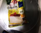 Hình bước làm 1 của món Kẹo chip chanh dây