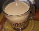 Foto langkah ke 3 dari resep Kopi susu hangat fibcreme.