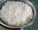 Foto del paso 6 de la receta: Arroz con tomate y huevos fritos