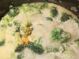 Brócoli al curry con garbanzos y leche de avena