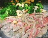 Foto del paso 2 de la receta: Ternera con verduras, salsa de soja y anacardos