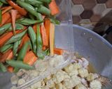 Foto langkah ke 4 dari resep Capcay udang.