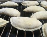 A picture of step 4 of Meatpie😍.