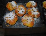 A picture of step 25 of Stuffed spicy pumpkin bread.