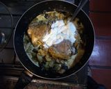 Foto del paso 3 de la receta: Pollo a la crema con champiñones y hongos de pino