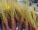 Foto langkah ke 2 dari resep Sosis Gurita Saos Spaghetti.
