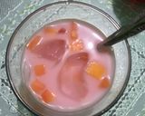 Foto langkah ke 4 dari resep Milky Fruit Cocktail.