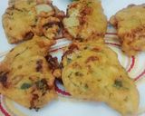 A picture of step 6 of Easy Cauliflower Cutlets.