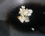 Foto langkah ke 2 dari resep Sosis tahu kuah tomat.