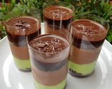 Foto langkah ke 5 dari resep Avocado mousse cake.
