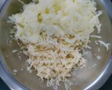 A picture of step 3 of Lotus Stem Cutlet.