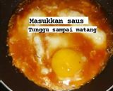 Foto langkah ke 3 dari resep Telur saus pedas manis.
