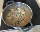 Foto del paso 10 de la receta: Bacalao en salsa de gambones