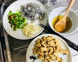Hình bước làm 1 của món Kho quẹt chan cơm