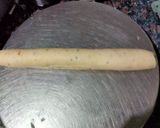 A picture of step 3 of Lachcha aloo Mathri.