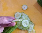 Foto langkah ke 2 dari resep Acar Timun Ebi.